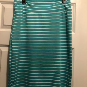 LuLaRoe Cassie size large.  Teal & white stripes.
